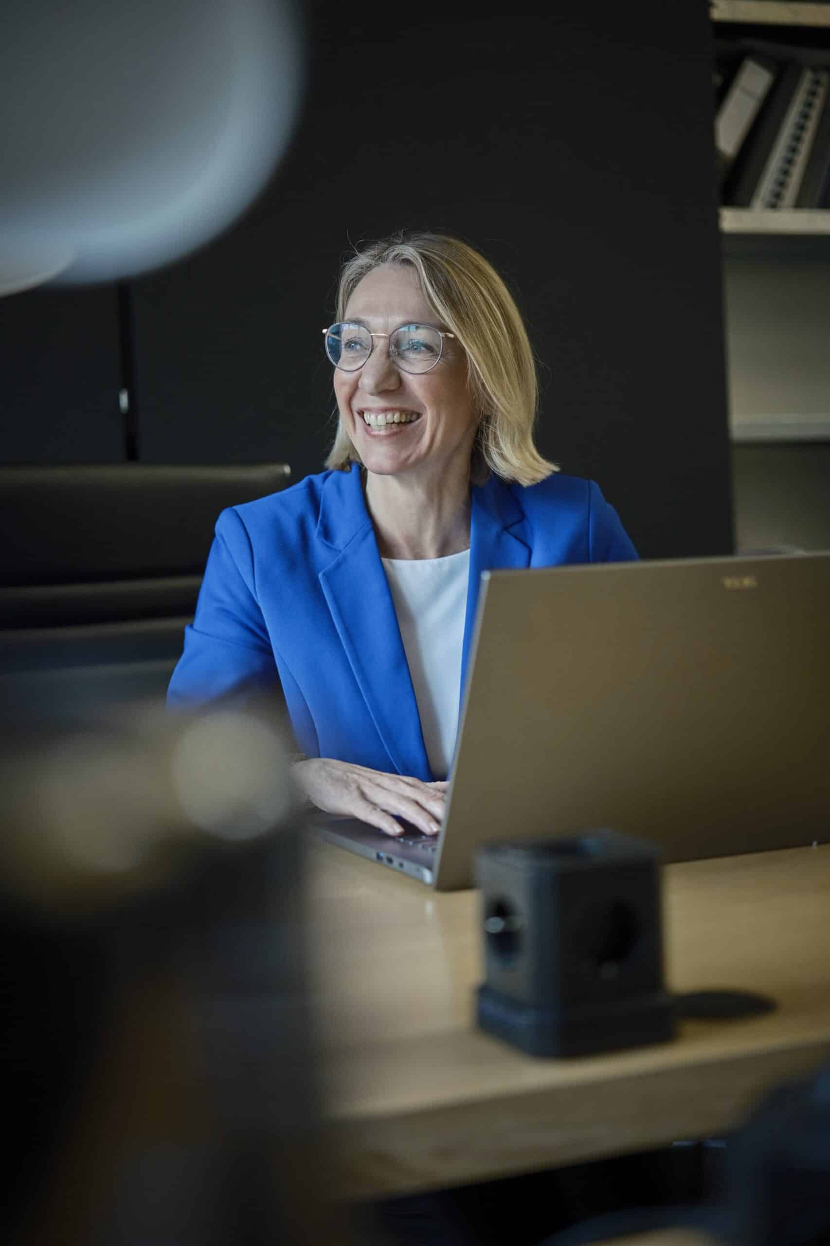 Birgit Peuker-vor Computer-authentische Marketingstrategien